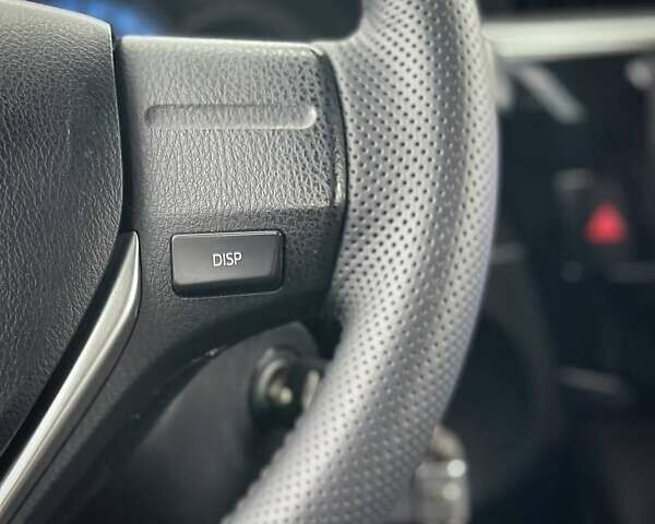 Серый Тойота Королла, объемом двигателя 1.6 л и пробегом 165 тыс. км за 11400 $, фото 31 на Automoto.ua