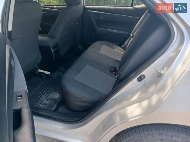 Серый Тойота Королла, объемом двигателя 1.33 л и пробегом 83 тыс. км за 10500 $, фото 7 на Automoto.ua