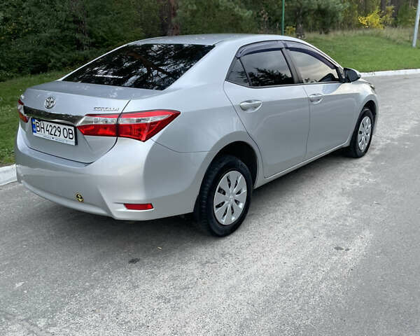 Сірий Тойота Королла, об'ємом двигуна 1.3 л та пробігом 43 тис. км за 12000 $, фото 12 на Automoto.ua