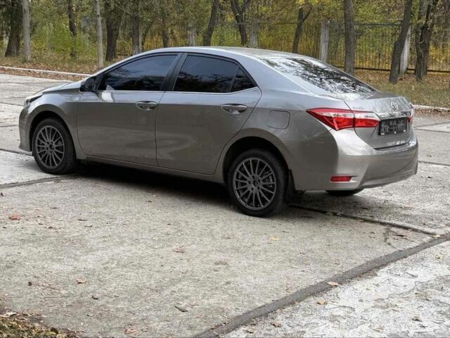 Серый Тойота Королла, объемом двигателя 1.6 л и пробегом 89 тыс. км за 12300 $, фото 4 на Automoto.ua