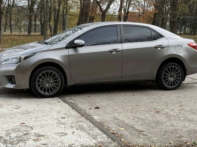 Серый Тойота Королла, объемом двигателя 1.6 л и пробегом 89 тыс. км за 12300 $, фото 6 на Automoto.ua