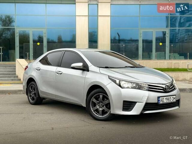 Серый Тойота Королла, объемом двигателя 1.6 л и пробегом 165 тыс. км за 11400 $, фото 2 на Automoto.ua