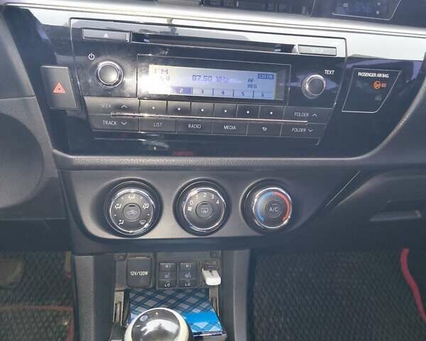 Сірий Тойота Королла, об'ємом двигуна 1.3 л та пробігом 425 тис. км за 10000 $, фото 5 на Automoto.ua