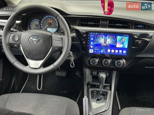 Серый Тойота Королла, объемом двигателя 1.6 л и пробегом 165 тыс. км за 11400 $, фото 33 на Automoto.ua