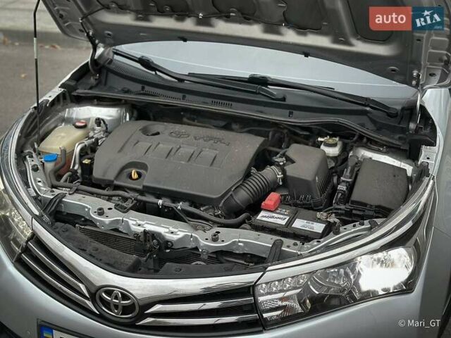 Серый Тойота Королла, объемом двигателя 1.6 л и пробегом 165 тыс. км за 11400 $, фото 10 на Automoto.ua