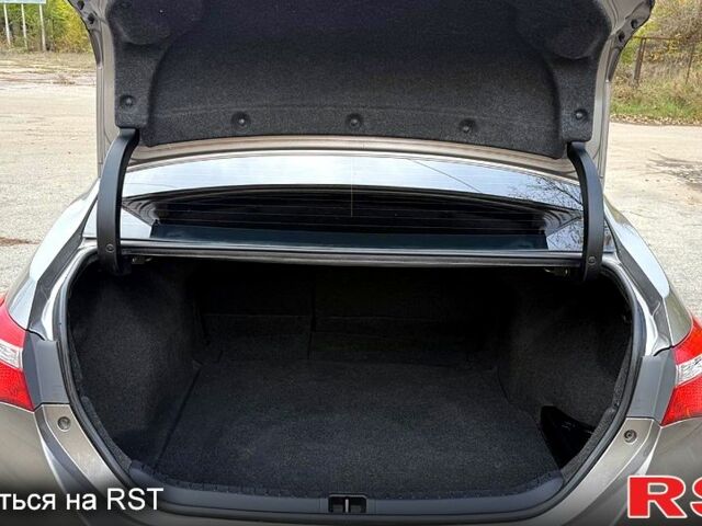 Серый Тойота Королла, объемом двигателя 1.6 л и пробегом 89 тыс. км за 12300 $, фото 12 на Automoto.ua