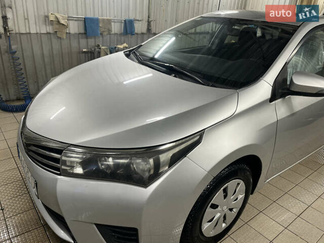 Серый Тойота Королла, объемом двигателя 1.3 л и пробегом 270 тыс. км за 7800 $, фото 1 на Automoto.ua