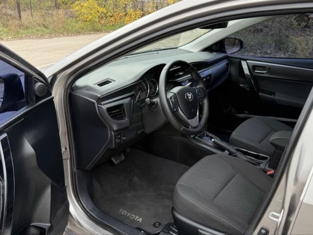 Серый Тойота Королла, объемом двигателя 1.6 л и пробегом 89 тыс. км за 12300 $, фото 9 на Automoto.ua