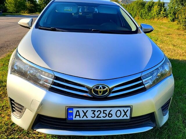 Сірий Тойота Королла, об'ємом двигуна 1.6 л та пробігом 180 тис. км за 11000 $, фото 3 на Automoto.ua