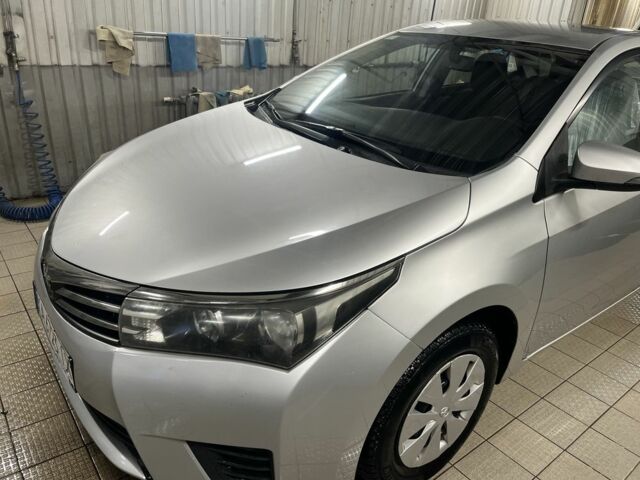 Серый Тойота Королла, объемом двигателя 1.3 л и пробегом 269 тыс. км за 7800 $, фото 4 на Automoto.ua