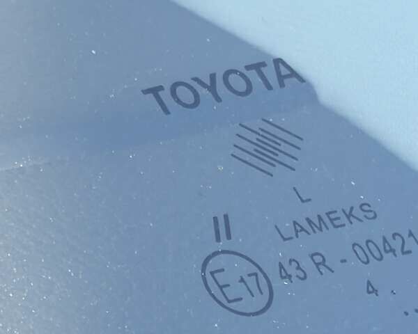 Серый Тойота Королла, объемом двигателя 1.6 л и пробегом 120 тыс. км за 12000 $, фото 14 на Automoto.ua