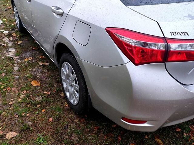 Серый Тойота Королла, объемом двигателя 1.6 л и пробегом 196 тыс. км за 11500 $, фото 3 на Automoto.ua