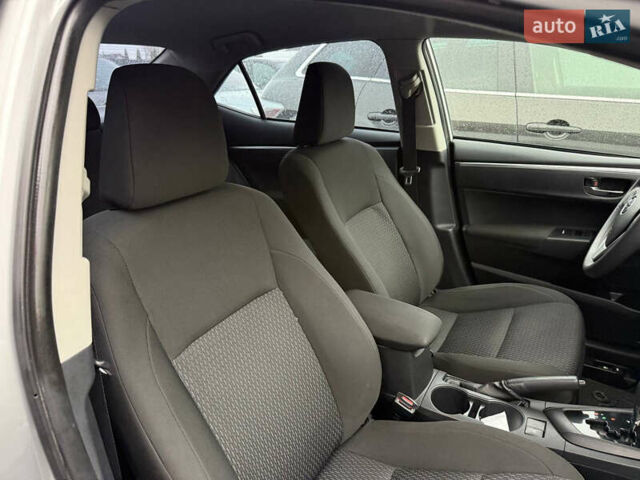 Серый Тойота Королла, объемом двигателя 1.6 л и пробегом 175 тыс. км за 11900 $, фото 41 на Automoto.ua