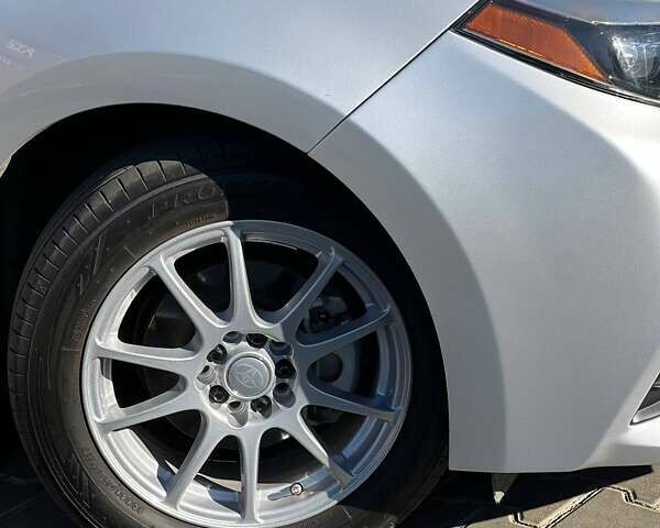 Серый Тойота Королла, объемом двигателя 1.8 л и пробегом 109 тыс. км за 13800 $, фото 10 на Automoto.ua