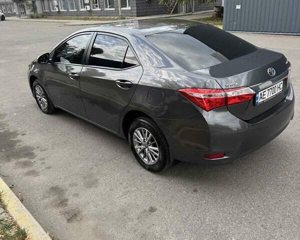 Серый Тойота Королла, объемом двигателя 1.33 л и пробегом 143 тыс. км за 11300 $, фото 4 на Automoto.ua
