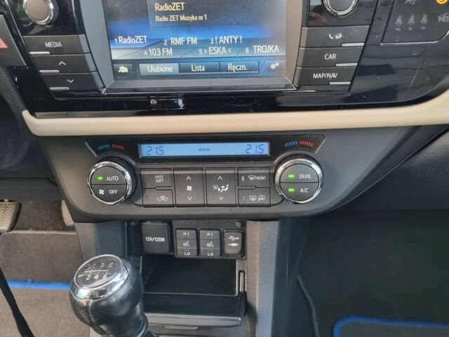 Сірий Тойота Королла, об'ємом двигуна 1.6 л та пробігом 75 тис. км за 8000 $, фото 9 на Automoto.ua