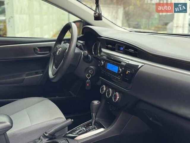Серый Тойота Королла, объемом двигателя 1.8 л и пробегом 110 тыс. км за 10500 $, фото 7 на Automoto.ua