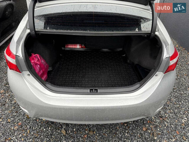 Серый Тойота Королла, объемом двигателя 1.6 л и пробегом 175 тыс. км за 11900 $, фото 36 на Automoto.ua
