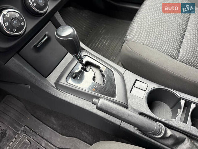 Серый Тойота Королла, объемом двигателя 1.6 л и пробегом 175 тыс. км за 11900 $, фото 28 на Automoto.ua