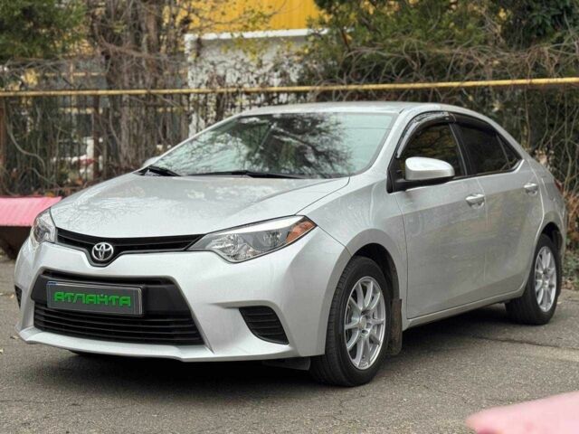 Серый Тойота Королла, объемом двигателя 1.8 л и пробегом 110 тыс. км за 10500 $, фото 3 на Automoto.ua
