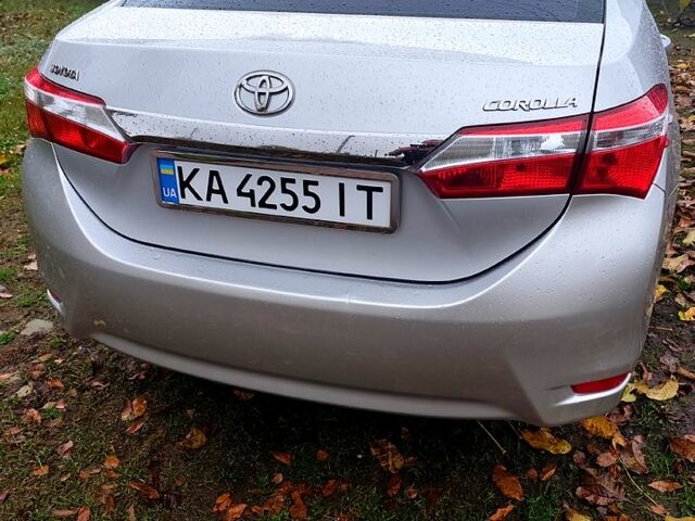 Серый Тойота Королла, объемом двигателя 1.6 л и пробегом 196 тыс. км за 11500 $, фото 1 на Automoto.ua