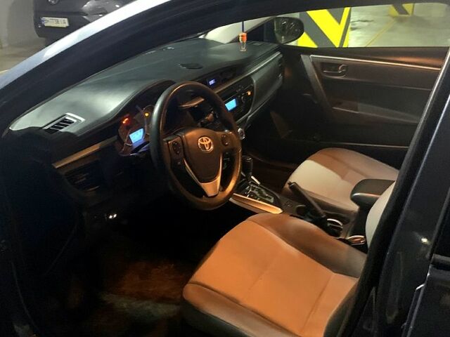 Серый Тойота Королла, объемом двигателя 1.8 л и пробегом 100 тыс. км за 10200 $, фото 4 на Automoto.ua