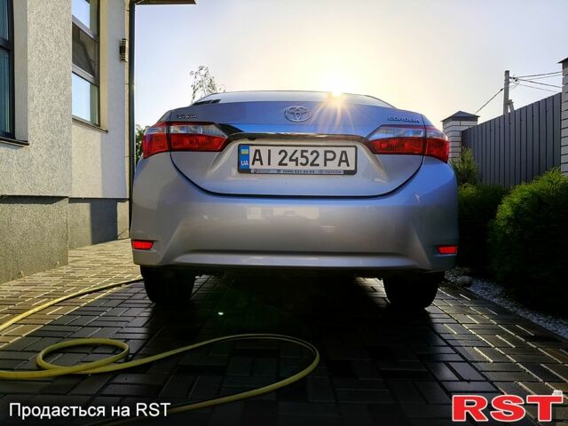 Сірий Тойота Королла, об'ємом двигуна 1.6 л та пробігом 90 тис. км за 15900 $, фото 7 на Automoto.ua