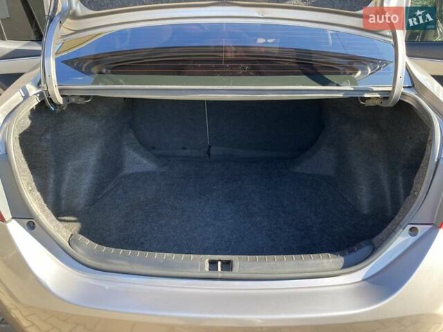 Серый Тойота Королла, объемом двигателя 1.8 л и пробегом 88 тыс. км за 11300 $, фото 11 на Automoto.ua