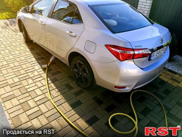 Сірий Тойота Королла, об'ємом двигуна 1.6 л та пробігом 90 тис. км за 15900 $, фото 3 на Automoto.ua