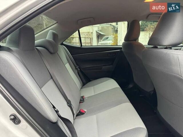 Серый Тойота Королла, объемом двигателя 1.8 л и пробегом 110 тыс. км за 10500 $, фото 12 на Automoto.ua