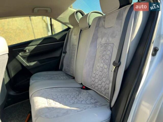 Серый Тойота Королла, объемом двигателя 1.8 л и пробегом 109 тыс. км за 13800 $, фото 17 на Automoto.ua