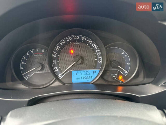 Серый Тойота Королла, объемом двигателя 1.6 л и пробегом 175 тыс. км за 11900 $, фото 30 на Automoto.ua