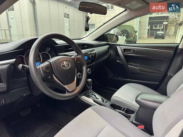 Серый Тойота Королла, объемом двигателя 1.8 л и пробегом 110 тыс. км за 10500 $, фото 8 на Automoto.ua