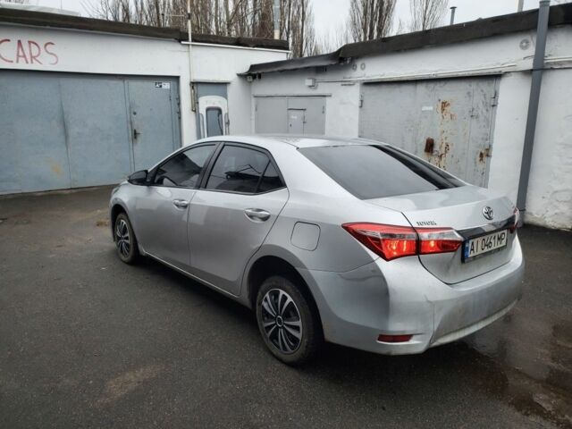 Серый Тойота Королла, объемом двигателя 1.3 л и пробегом 255 тыс. км за 6900 $, фото 4 на Automoto.ua