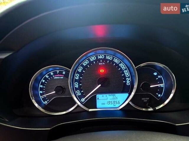 Серый Тойота Королла, объемом двигателя 1.6 л и пробегом 196 тыс. км за 11500 $, фото 4 на Automoto.ua
