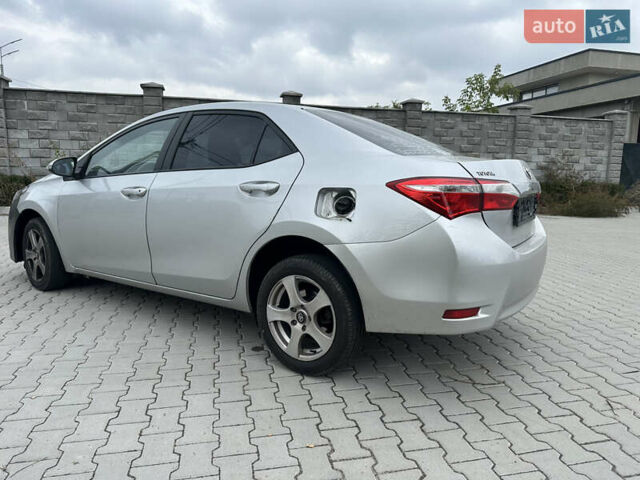 Серый Тойота Королла, объемом двигателя 0 л и пробегом 154 тыс. км за 9999 $, фото 2 на Automoto.ua