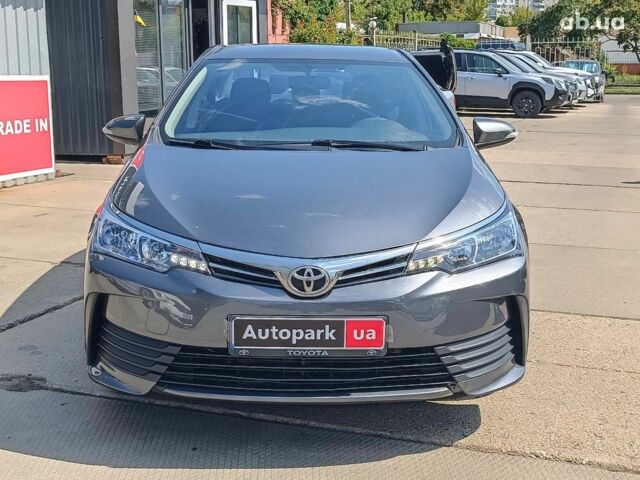 Серый Тойота Королла, объемом двигателя 1.3 л и пробегом 124 тыс. км за 10990 $, фото 1 на Automoto.ua