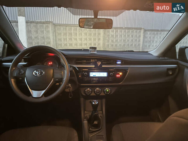Серый Тойота Королла, объемом двигателя 1.33 л и пробегом 147 тыс. км за 10500 $, фото 12 на Automoto.ua