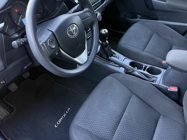 Сірий Тойота Королла, об'ємом двигуна 1.6 л та пробігом 152 тис. км за 11900 $, фото 4 на Automoto.ua