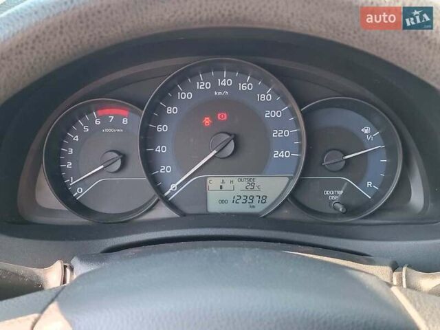 Сірий Тойота Королла, об'ємом двигуна 1.3 л та пробігом 124 тис. км за 10990 $, фото 22 на Automoto.ua