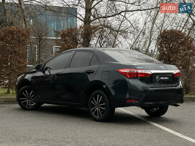 Серый Тойота Королла, объемом двигателя 1.6 л и пробегом 155 тыс. км за 10700 $, фото 18 на Automoto.ua