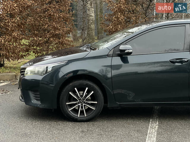 Серый Тойота Королла, объемом двигателя 1.6 л и пробегом 155 тыс. км за 10700 $, фото 23 на Automoto.ua