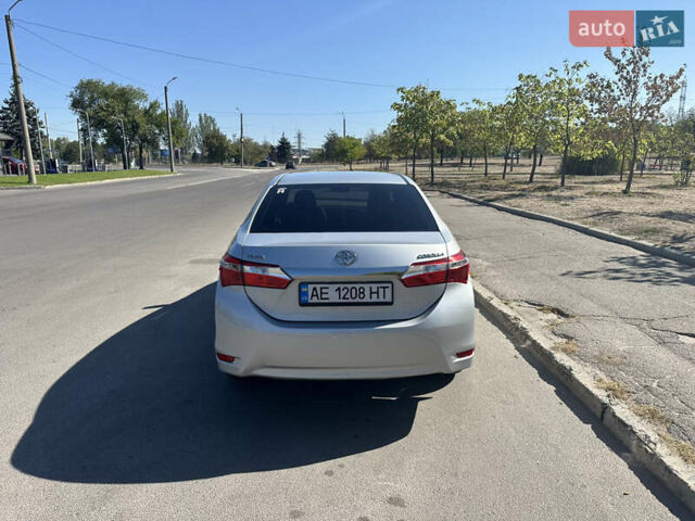 Серый Тойота Королла, объемом двигателя 1.6 л и пробегом 142 тыс. км за 11900 $, фото 4 на Automoto.ua