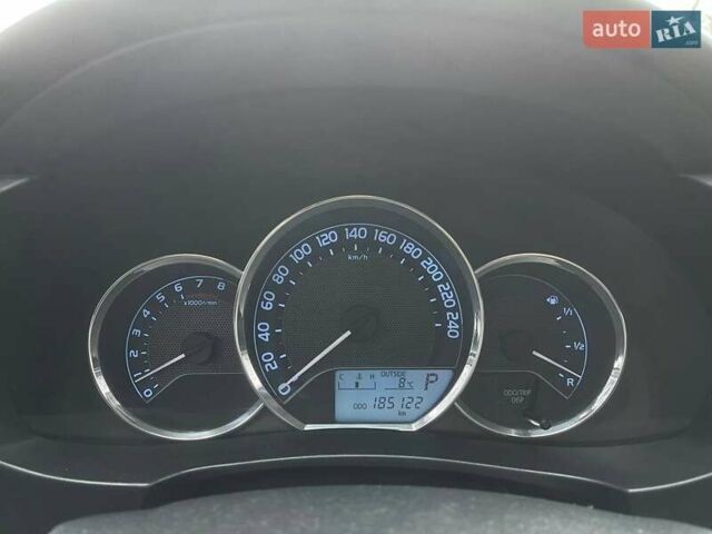 Серый Тойота Королла, объемом двигателя 1.6 л и пробегом 185 тыс. км за 10999 $, фото 10 на Automoto.ua