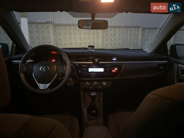 Серый Тойота Королла, объемом двигателя 1.33 л и пробегом 147 тыс. км за 10500 $, фото 13 на Automoto.ua