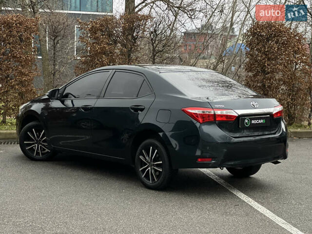 Серый Тойота Королла, объемом двигателя 1.6 л и пробегом 155 тыс. км за 10700 $, фото 17 на Automoto.ua