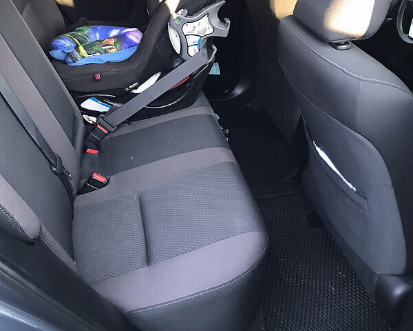 Серый Тойота Королла, объемом двигателя 1.8 л и пробегом 83 тыс. км за 13200 $, фото 12 на Automoto.ua