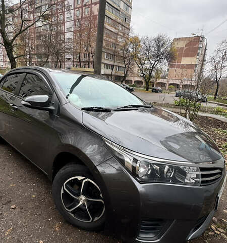 Серый Тойота Королла, объемом двигателя 1.59 л и пробегом 110 тыс. км за 12300 $, фото 3 на Automoto.ua