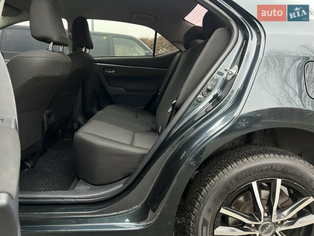 Серый Тойота Королла, объемом двигателя 1.6 л и пробегом 155 тыс. км за 10700 $, фото 40 на Automoto.ua