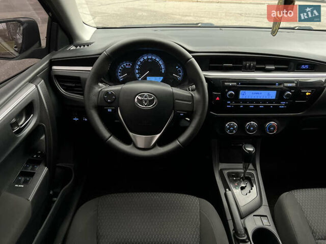 Серый Тойота Королла, объемом двигателя 1.6 л и пробегом 155 тыс. км за 10700 $, фото 31 на Automoto.ua